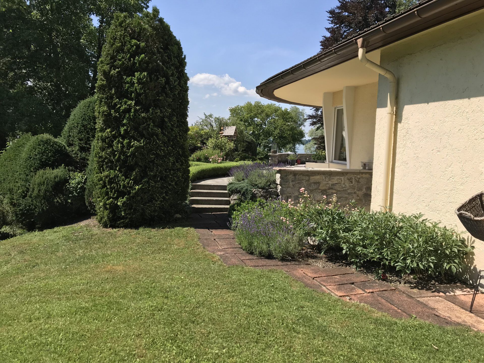Haus- und Gartenservice Pasalic - Hecken- und Straucharbeiten