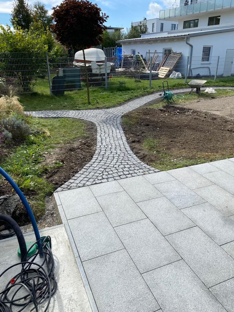 Haus- und Gartenservice Pasalic - Pflasterarbeiten inkl. Stützmauern & Stufen